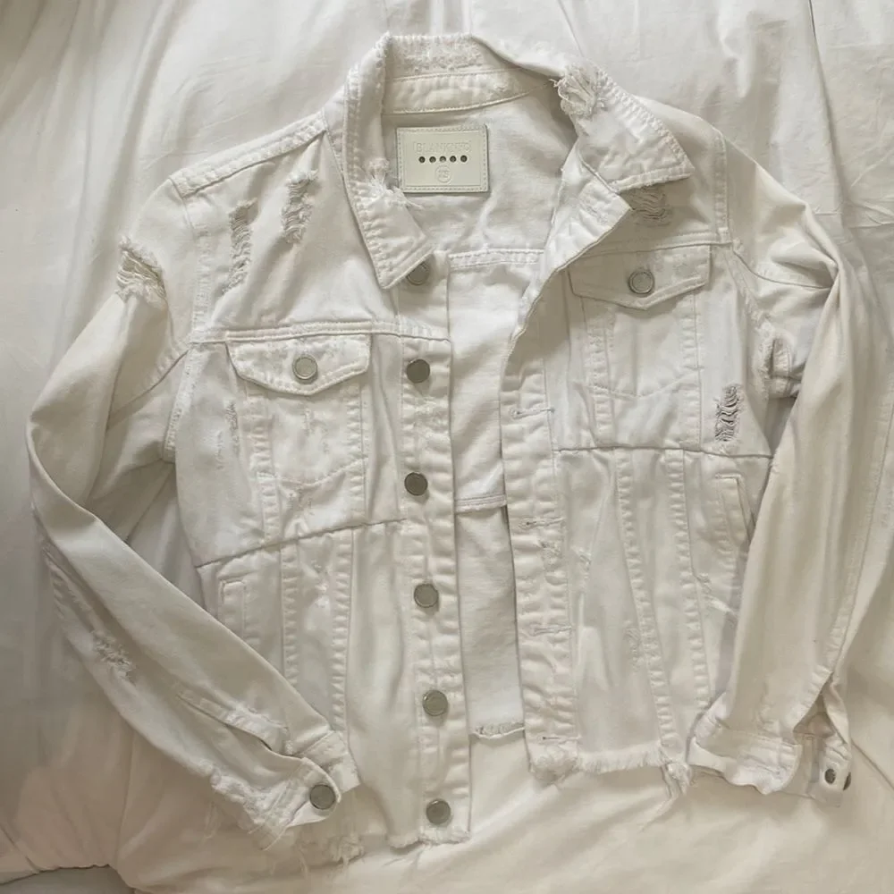 Blank NYC white ripped jean jacket - Picture 3 of 7